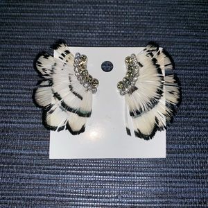 White and black feather earrings!